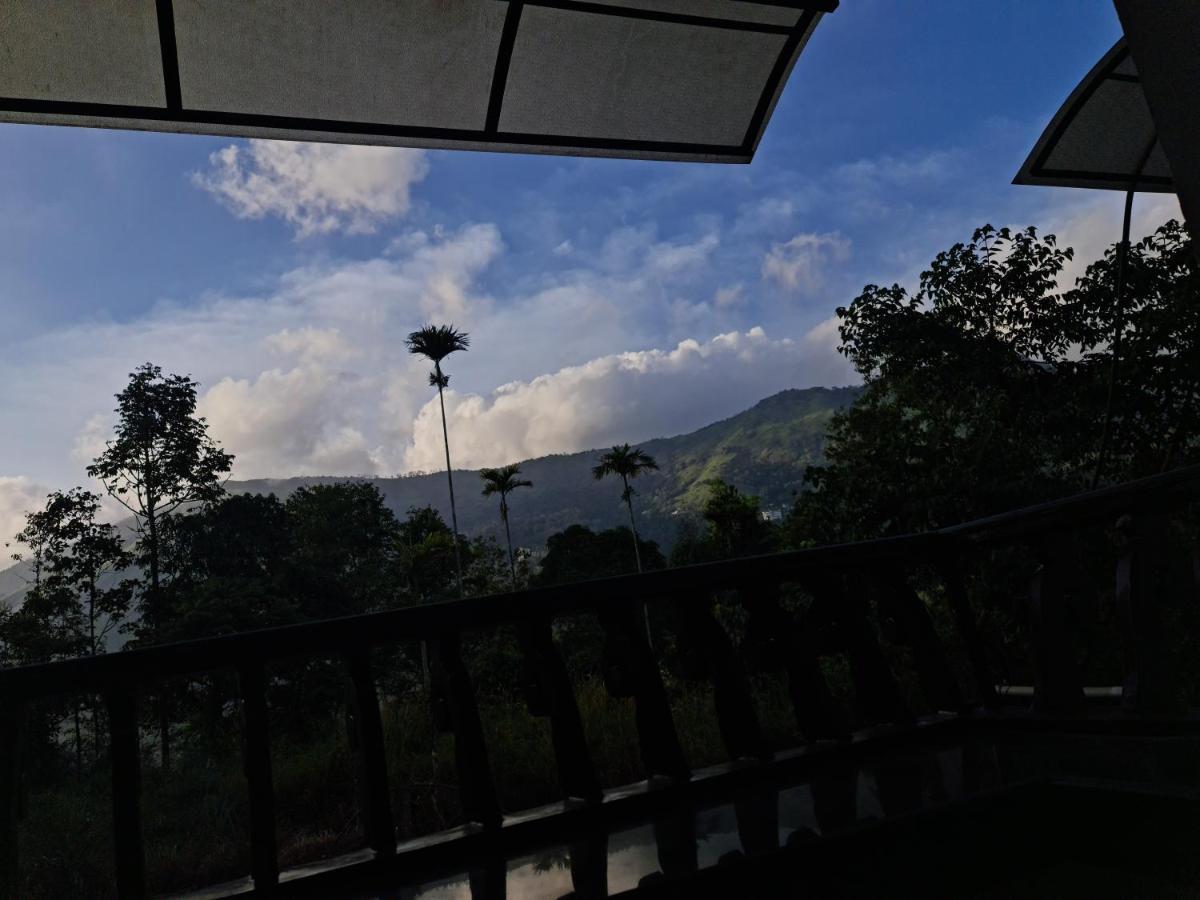 3R Residency Munnar Hostel Εξωτερικό φωτογραφία