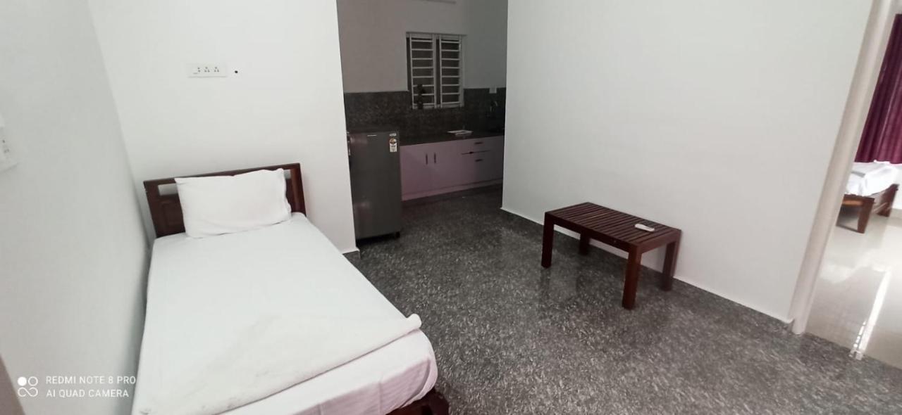 3R Residency Munnar Hostel Εξωτερικό φωτογραφία