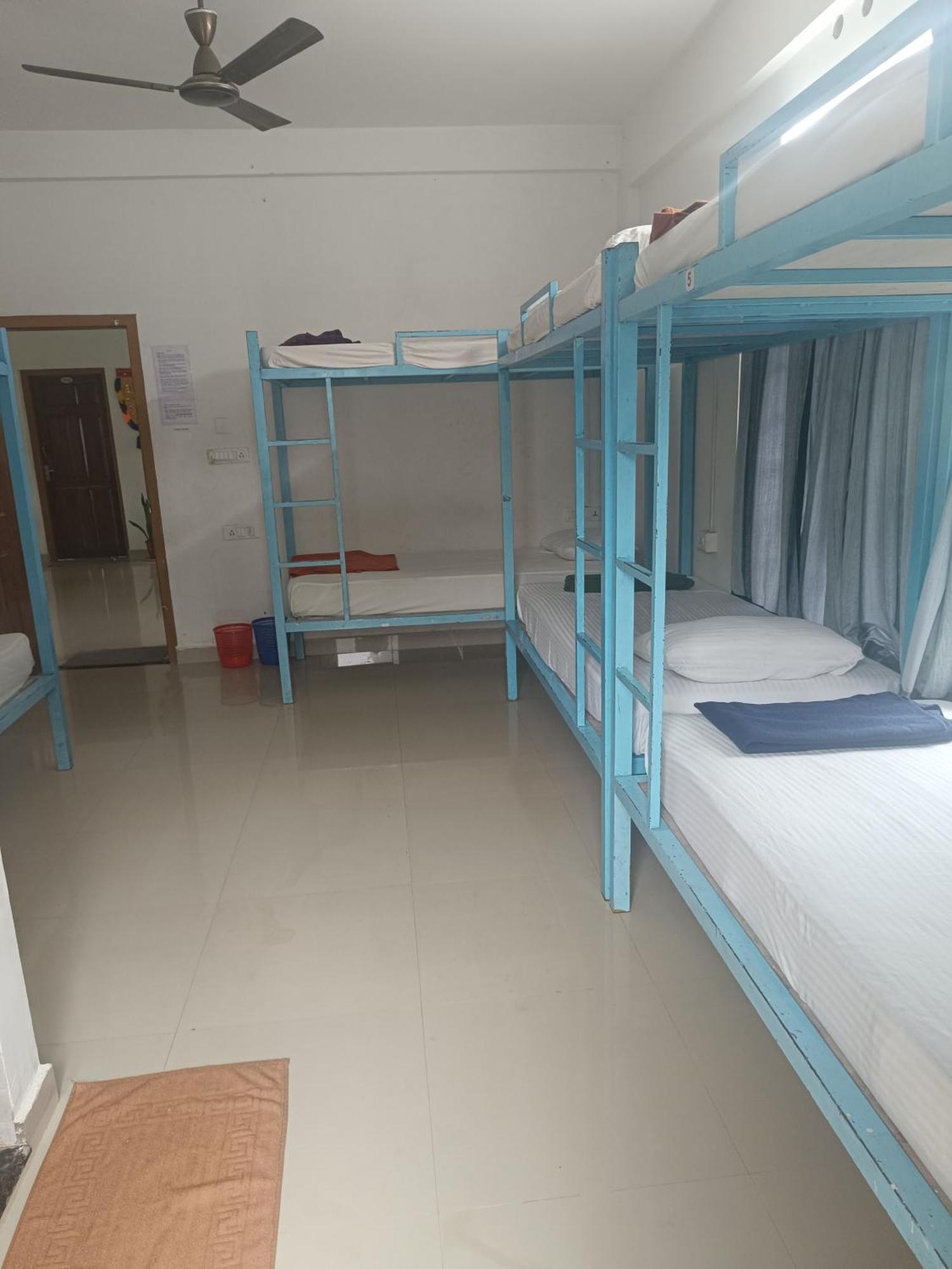 3R Residency Munnar Hostel Δωμάτιο φωτογραφία